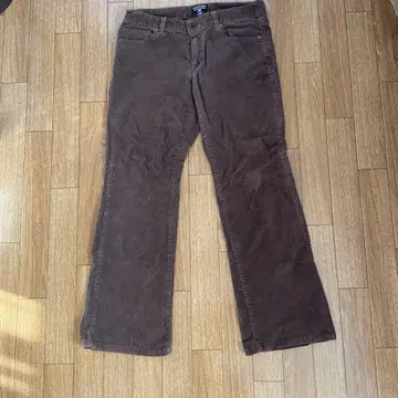 Polo Jeans Co. 브라운 플레어 코듀로이 팬츠 6X30