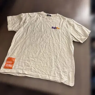 subciety 티셔츠 브라운