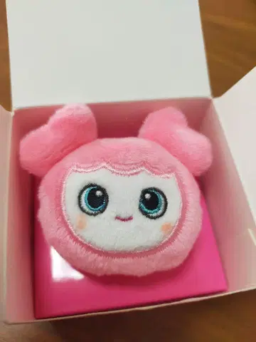 TWICE 랜덤 마스코트 반지 허벅지 모브리 팝업 스토어