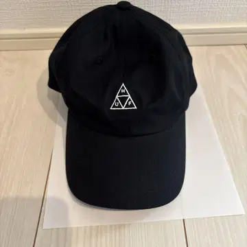 HUF 블랙 캡