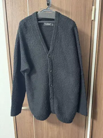 68 & BROTHERS 블랙 가디건