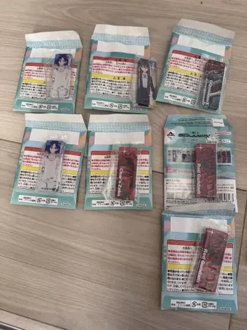 건담 지크 액스 제일복권 아크릴 참 기타 씰과 러버 코스터