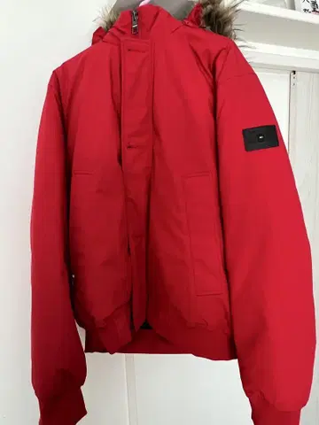 타미힐피거 다운 자켓 덕 다운 빨간색 XL