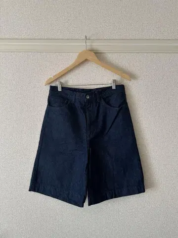 유니버설 제품 5포켓 데님 쇼츠