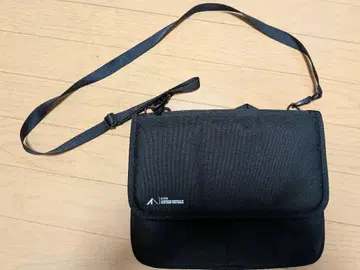 나일론 블랙 숄더백