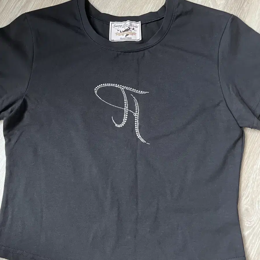 [ThreeTimes]★Jewel tee★ THREETIMES | 쓰리타임즈 택o New Threetimes Threetimes Bijou
