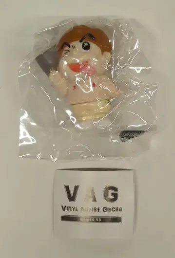 MEDICOMTOY VAG 시리즈 13 주간 문춘 문춘 군 화이트 셔츠
