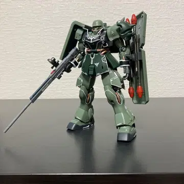 HG 기라 줄루 큐어론 기