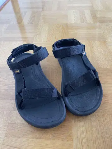 teva 샌들 24cm