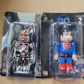 2종 세트 슈퍼맨 사이보그 베어브릭