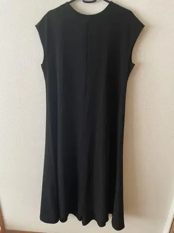 블랙 프렌치 슬리브 롱 드레스