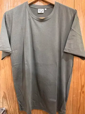 오어슬로우 올리브 그린 티셔츠 M 사이즈