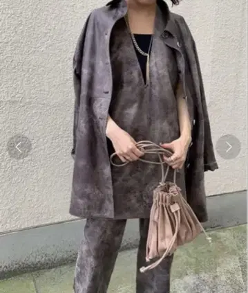 압축 가죽 코트