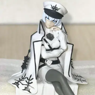RWBY 얼음과 눈의 제국 와이스 슈니 피규어