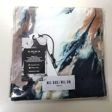 NIL DUE /NIL UN TOKYO 타월
