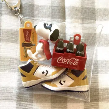 가챠 파우치 SNOOPY 코카콜라 CONVERSE