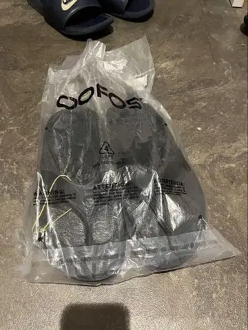우포스 OOFOS 샌들 26cm EU40 미사용 새상품