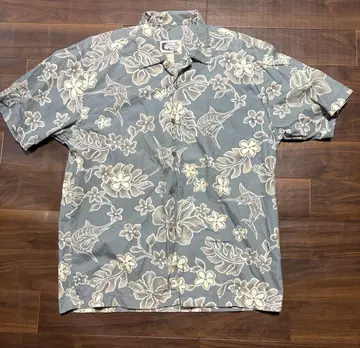 Bluewater Wear 알로하 셔츠 그레이 플라워 무늬