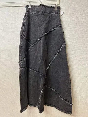 비대칭 프린지 롱 스커트 M 블랙