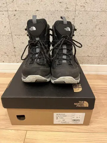 THE NORTH FACE FUTURELIGHT 등산화 블랙