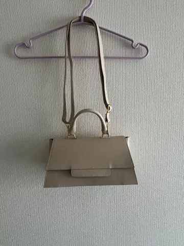 BC 재고 구매 베이지 백 stefen