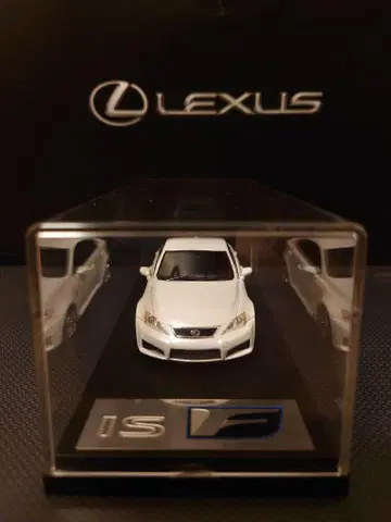 hpi-racing Lexus IS F 화이트 미니카 1/43