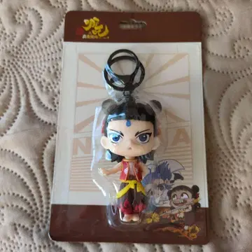 스트랩이 포함된 피규어 약 15cm PVC 재질