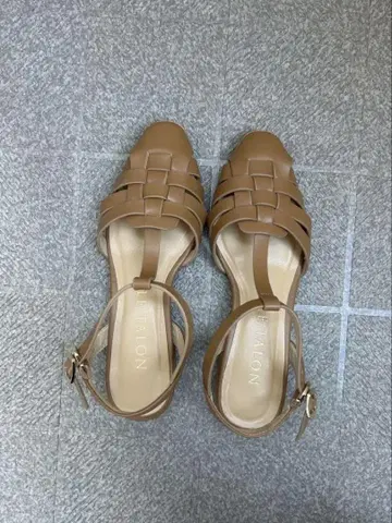 새상품급! 루타론 [21.5] 구르카 샌들 가죽 브라운