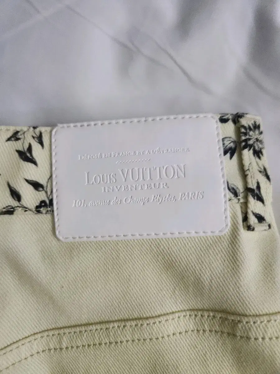 Product Details - 3