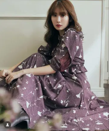 헤르리프토 가을 꽃무늬 트림 드레스