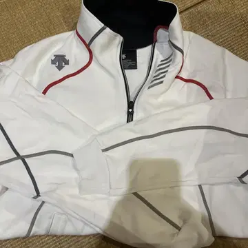 화이트 골프 자켓