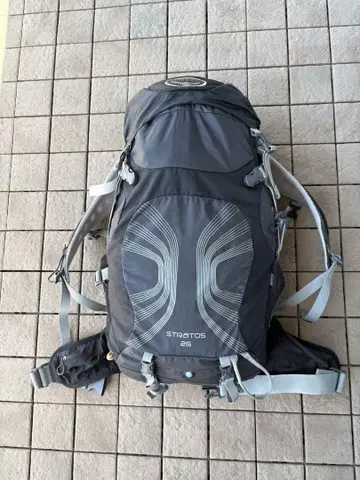 오스프리 Stratos 26L 백팩