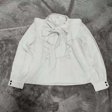 AnMILLE 프릴 슬리브 리본 블라우스 M