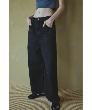 RIM.ARK 중간 직선형 블랙 데님 38