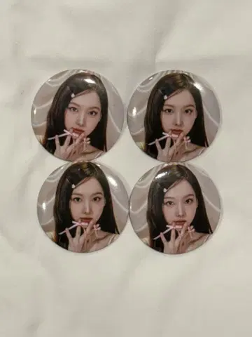 TWICE this is for 서울 콘서트 랜덤 캔뱃지