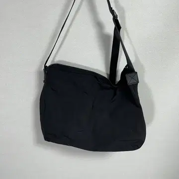 Hender Scheme 나일론 숄더백 블랙