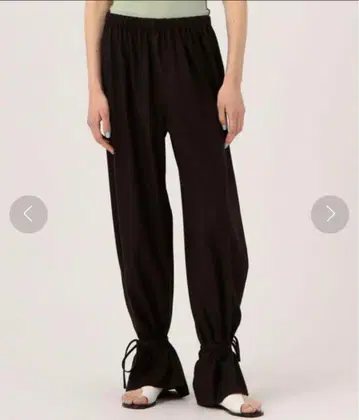 베이스 레인지 BASERANGE SUSANNE PANTS