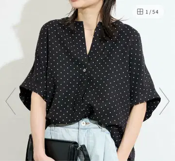 저널 스탠다드 레이온 린넨 노카라 블라우스