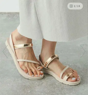 라쿠숏 메탈 샌들 글로벌 워크