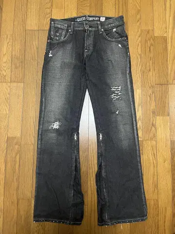 GUESS 블랙 데님 지퍼 변형 데미지 가공 y2k 멕시코제