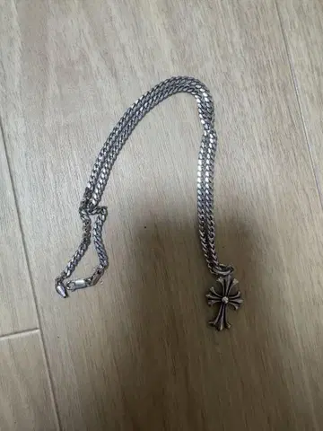 아바란치 크로스 목걸이