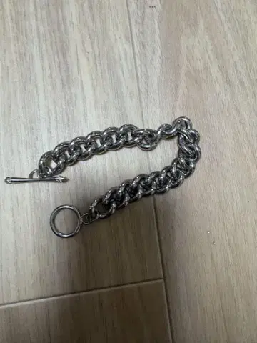 실버 체인 팔찌