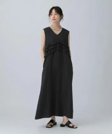 프릴 민소매 원피스
