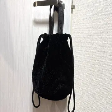 헨더 스키 벨벳 퀼트 포치백