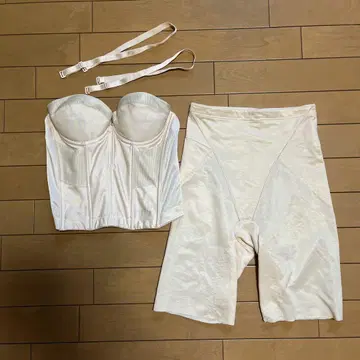 포시스 앤 컴퍼니 뷔스티에 거들