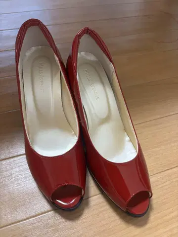 힐즈 애비뉴 빨간색 오픈토 펌프스 새상품급