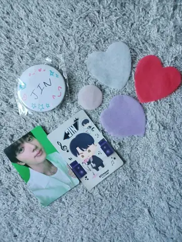 RUNSEOKJIN EP.TOUR 캡슐 토이 캔뱃지