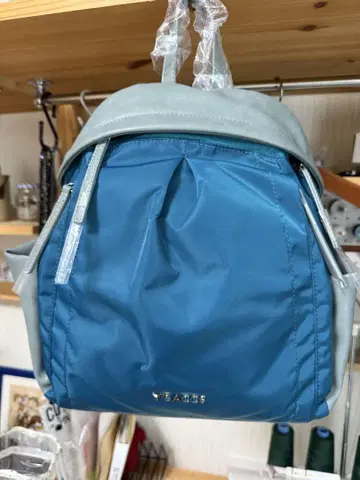 이자크 컴팩트 럭색 백팩 미사용 새상품
