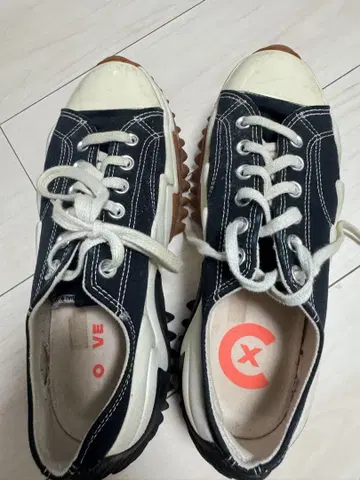 한국 CONVERSE ALL STAR 하이컷 스니커즈 블랙/화이트