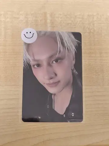 SEVENTEEN BurstDay POPUP 7만 원 준 트레이딩 카드